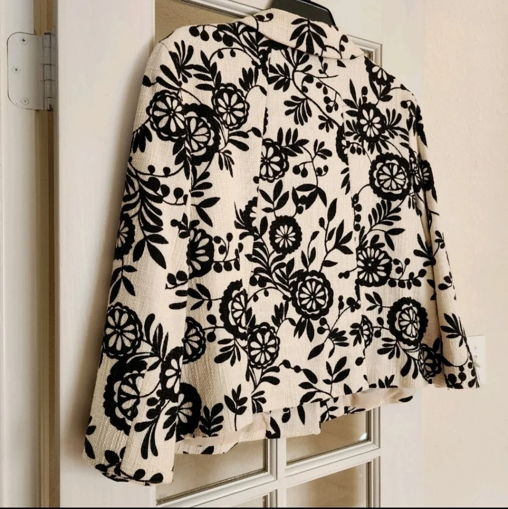 Style & Co Petite Tweed Jacket Black White Floral Button Front 16P